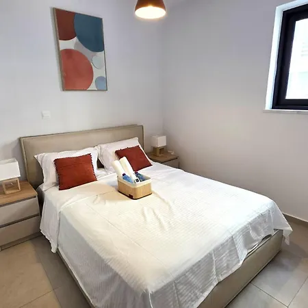 公寓 Spacious & Modern - Location 拉纳卡