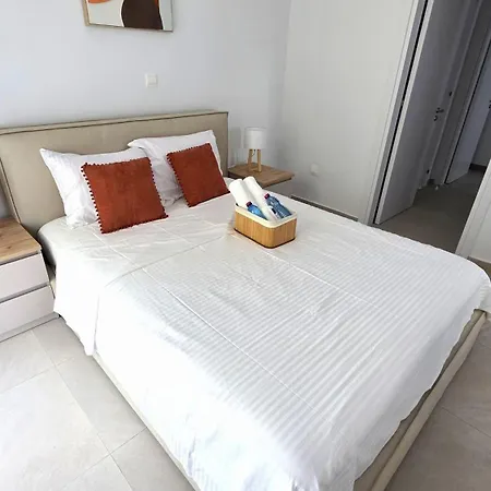 Spacious & Modern - Location * Larnaca
